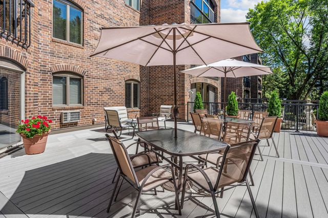 5501 Dewey Hill Road 330, Edina, MN 55439