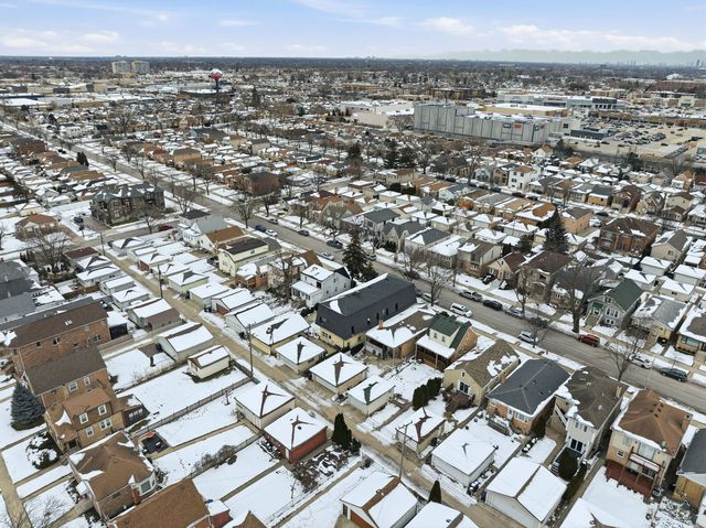 4120 N Oketo Avenue, Norridge, IL 60706