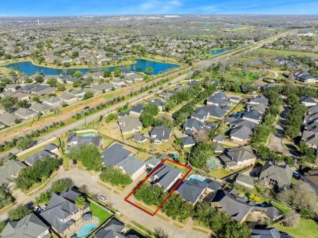 3615 Emerald Bay Lane, Sugar Land, TX 77498