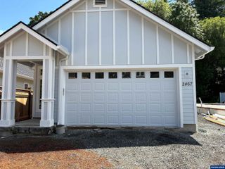 2467 NW Hummingbird Dr, Corvallis, OR 97330