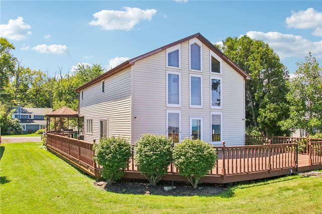6620 Shore Acres Drive, Hamlin, NY 14468
