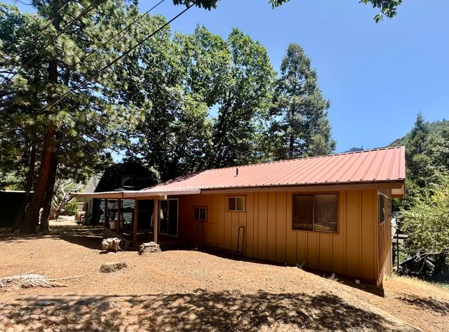 515 Mc Comber Drive, Pierpoint Springs, CA 93265