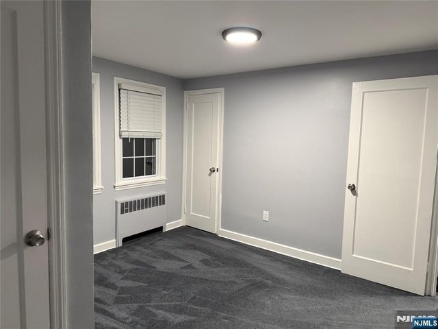 9 Cottage Lane, Upper Saddle River, NJ 07458