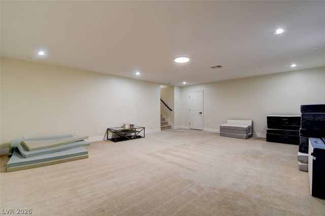 7686 Gossamer Wind Street, Las Vegas, NV 89139