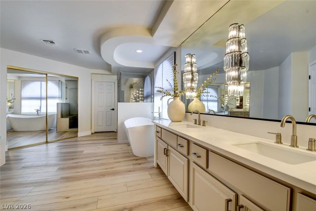 7686 Gossamer Wind Street, Las Vegas, NV 89139