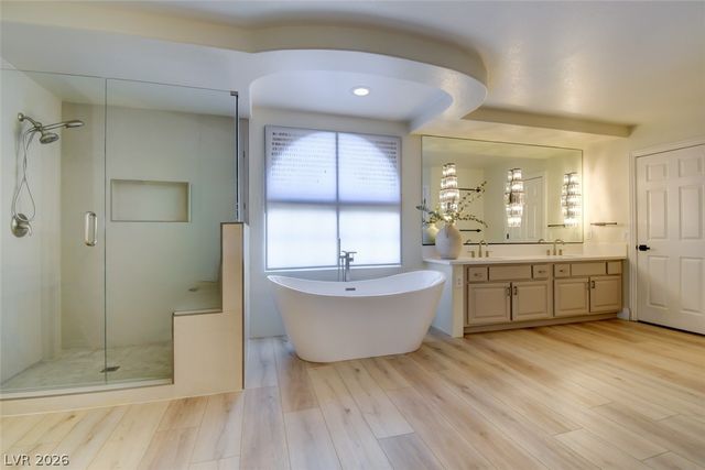 7686 Gossamer Wind Street, Las Vegas, NV 89139