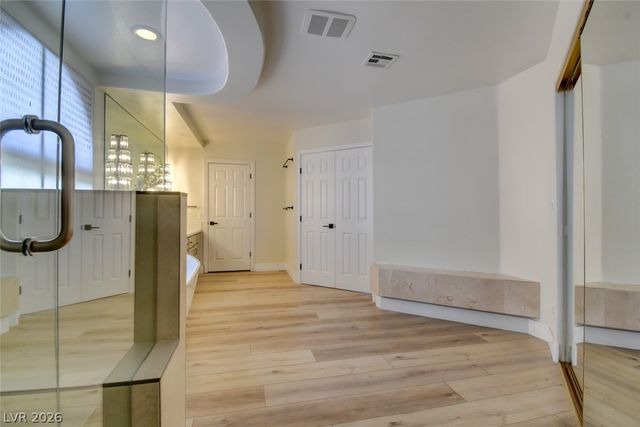 7686 Gossamer Wind Street, Las Vegas, NV 89139