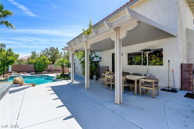 7686 Gossamer Wind Street, Las Vegas, NV 89139