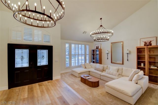 7686 Gossamer Wind Street, Las Vegas, NV 89139