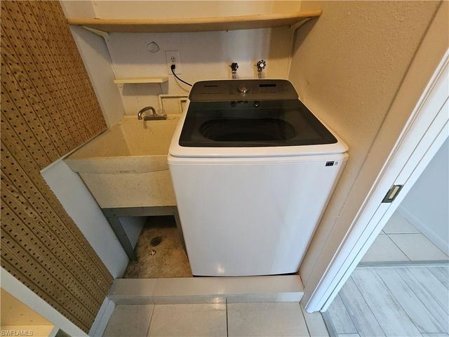 1830 Brantley RD # F204, Fort Myers, FL 33907