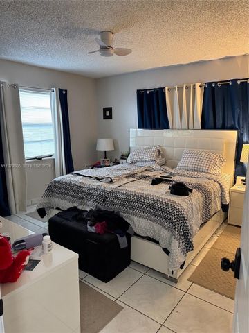 952 E 19th St, Hialeah, FL 33013