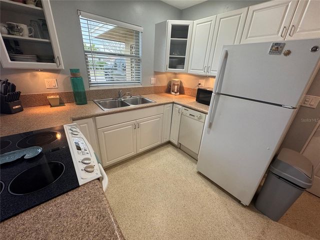 1648 IDLE LANE, Sarasota, FL 34231