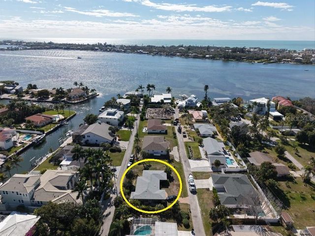 1648 IDLE LANE, Sarasota, FL 34231