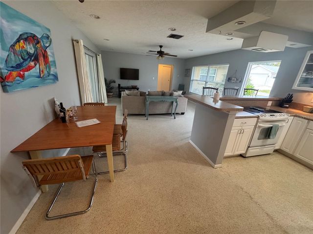 1648 IDLE LANE, Sarasota, FL 34231