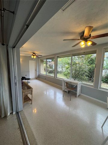 1648 IDLE LANE, Sarasota, FL 34231