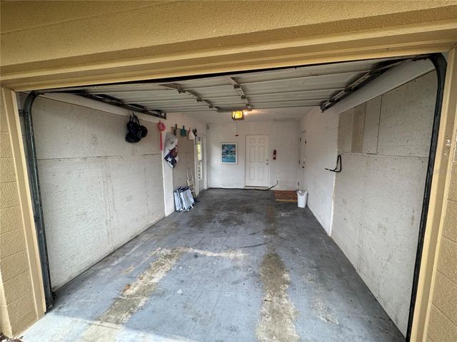 1648 IDLE LANE, Sarasota, FL 34231