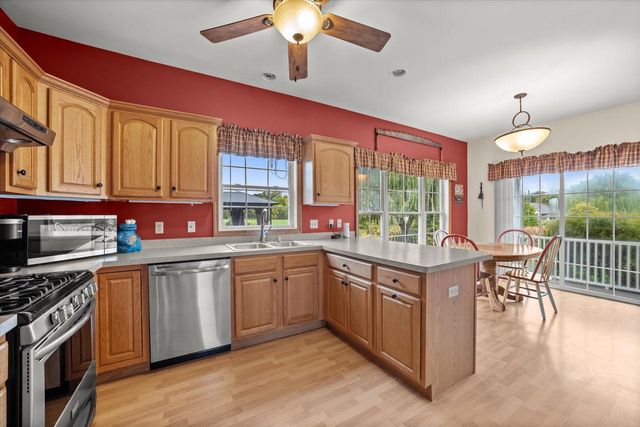 1101 Hidden Creek LANE, Burlington, WI 53105