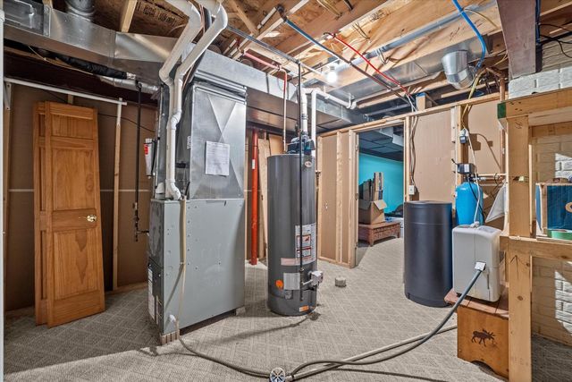 1101 Hidden Creek LANE, Burlington, WI 53105