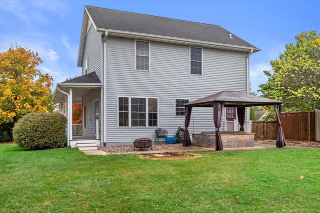 1101 Hidden Creek LANE, Burlington, WI 53105