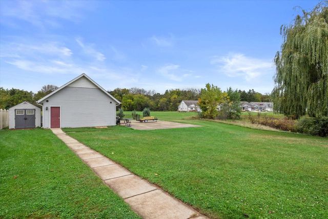 1101 Hidden Creek LANE, Burlington, WI 53105