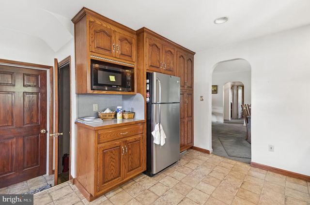 1444 WYNNEWOOD DR, Bethlehem, PA 18017