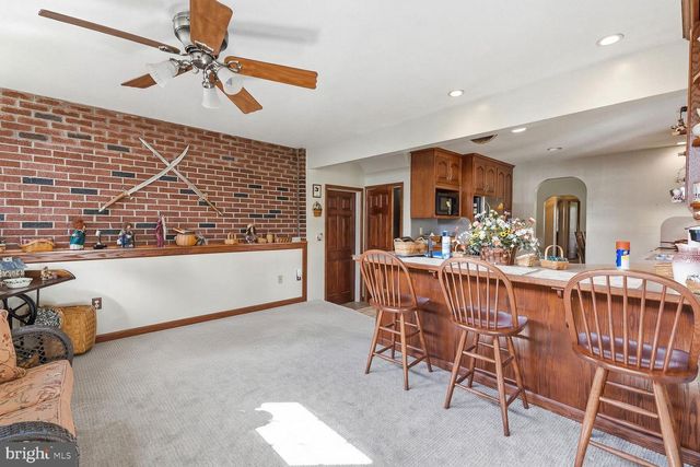1444 WYNNEWOOD DR, Bethlehem, PA 18017
