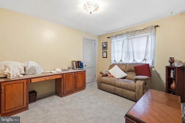 1444 WYNNEWOOD DR, Bethlehem, PA 18017