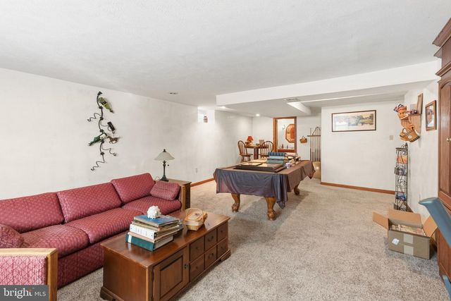 1444 WYNNEWOOD DR, Bethlehem, PA 18017