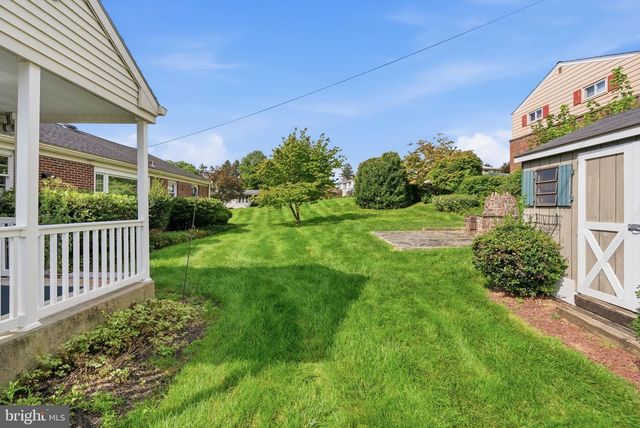 1444 WYNNEWOOD DR, Bethlehem, PA 18017