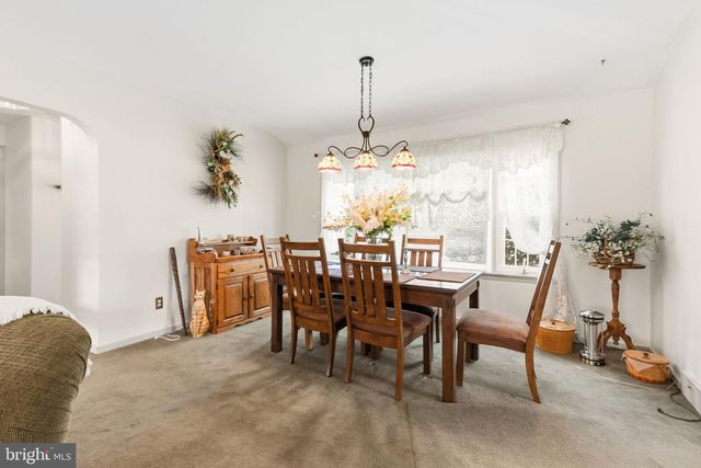 1444 WYNNEWOOD DR, Bethlehem, PA 18017