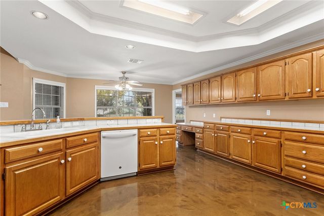 313 Ridge Crest Drive, Seguin, TX 78155