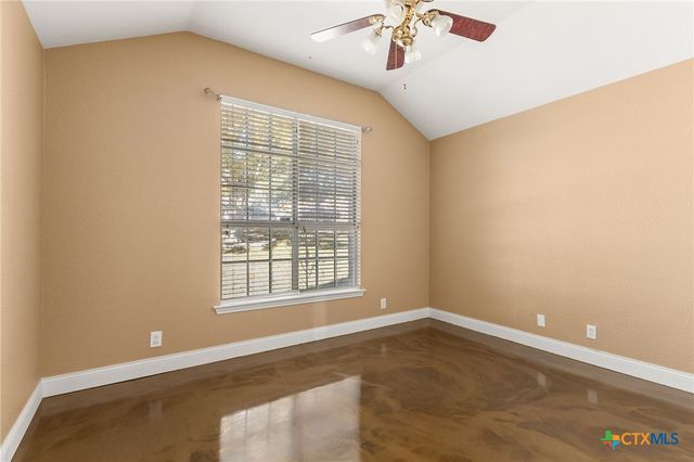 313 Ridge Crest Drive, Seguin, TX 78155