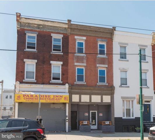 2722 W GIRARD AVE