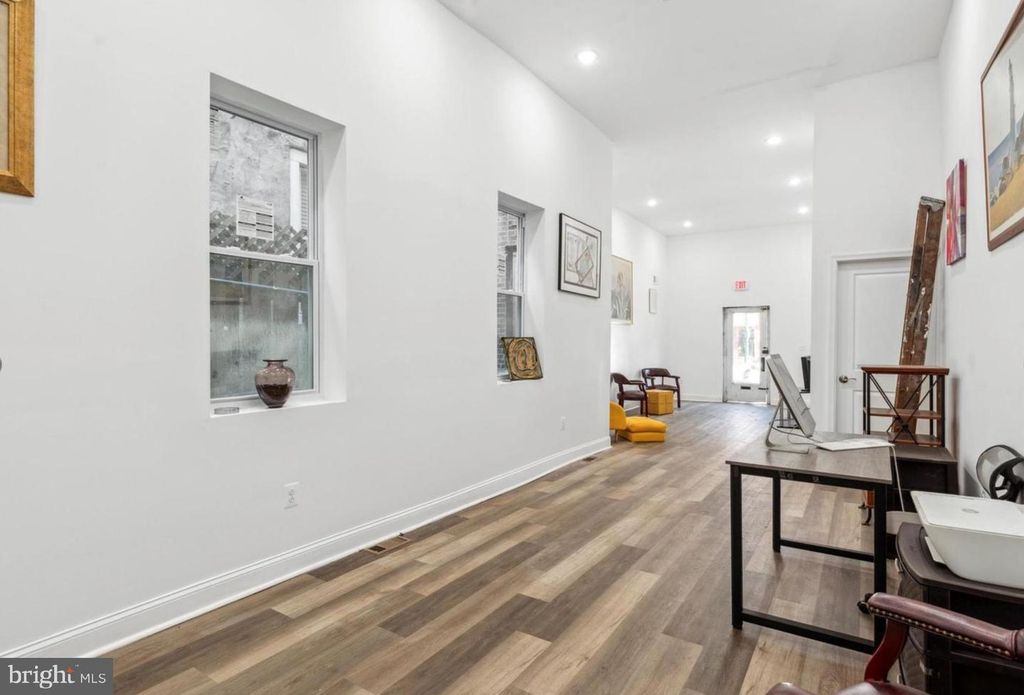 2722 W GIRARD AVE, PHILADELPHIA, PA 19130 — photo 4