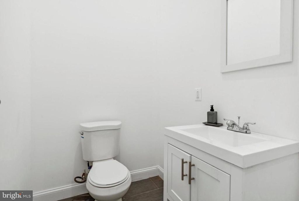 2722 W GIRARD AVE, PHILADELPHIA, PA 19130 — photo 5