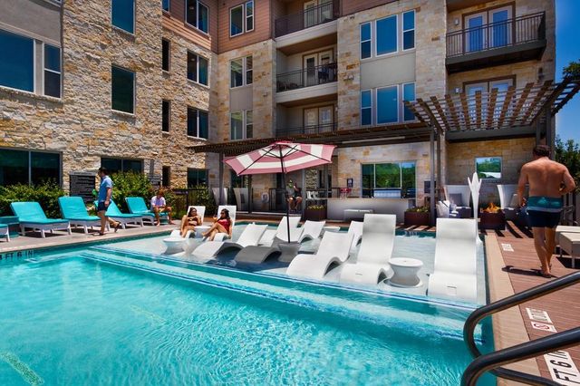 1900 Barton Springs RD 4029, Austin, TX 78704
