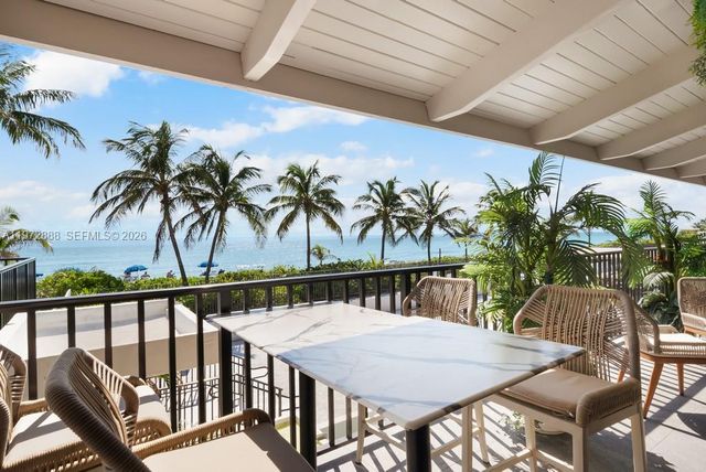 1950 S Ocean Dr 11D, Hallandale Beach, FL 33009