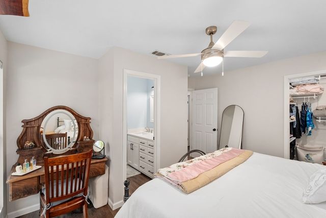 138 Wildgrove Drive, Gun Barrel City, TX 75156