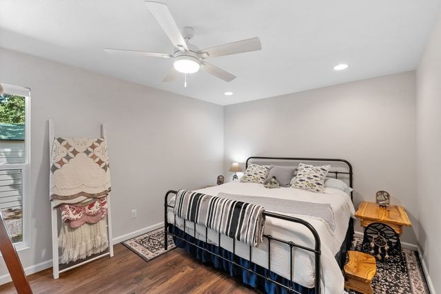 138 Wildgrove Drive, Gun Barrel City, TX 75156