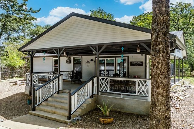 138 Wildgrove Drive, Gun Barrel City, TX 75156
