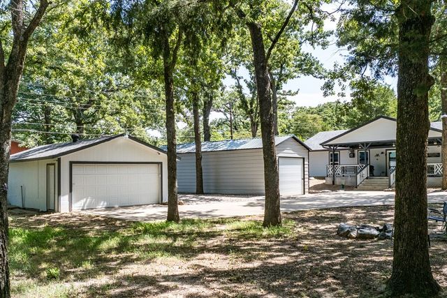 138 Wildgrove Drive, Gun Barrel City, TX 75156