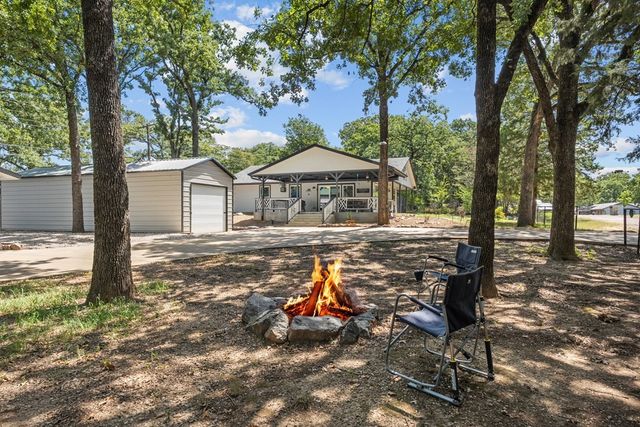 138 Wildgrove Drive, Gun Barrel City, TX 75156