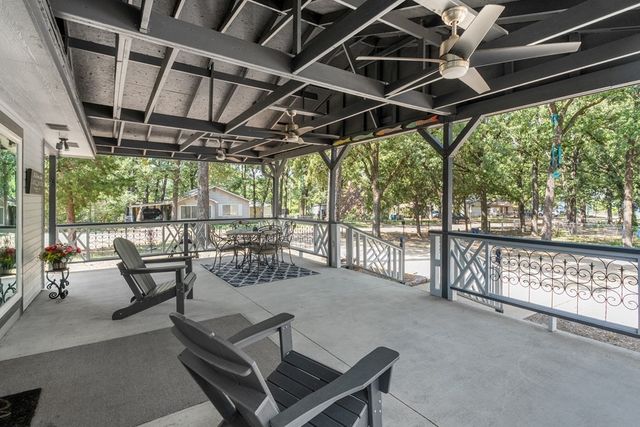 138 Wildgrove Drive, Gun Barrel City, TX 75156