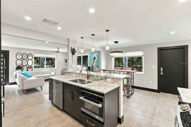 263 21ST AVENUE S 1, St Petersburg, FL 33705