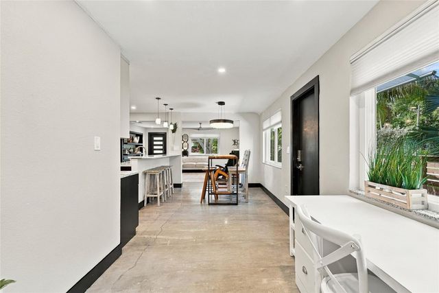 263 21ST AVENUE S 1, St Petersburg, FL 33705