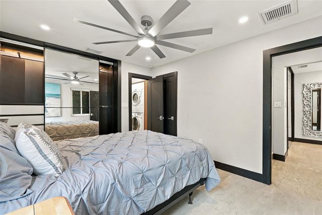 263 21ST AVENUE S 1, St Petersburg, FL 33705