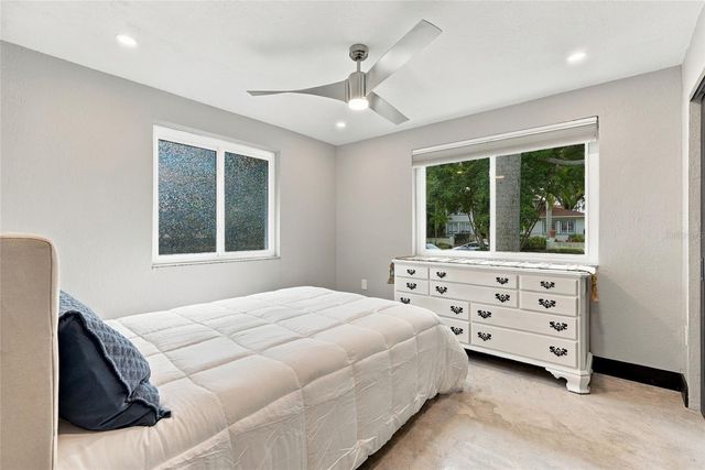 263 21ST AVENUE S 1, St Petersburg, FL 33705