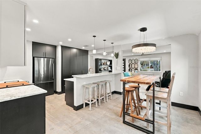 263 21ST AVENUE S 1, St Petersburg, FL 33705