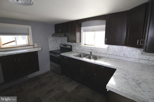 1335 APPLE ST, Upper Chichester, PA 19061