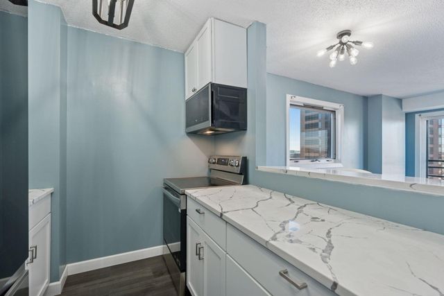 66 9th Street E 2501, Saint Paul, MN 55101